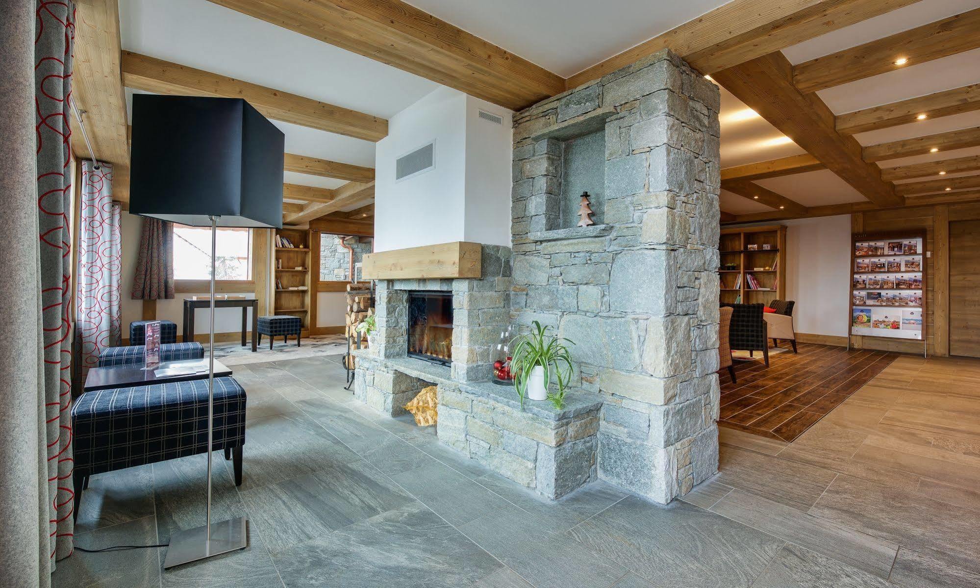 Cgh Residences & Spas Chalet Les Marmottons La Rosiere  Eksteriør bilde